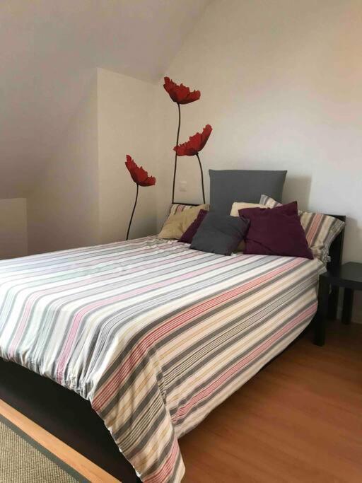 Precioso Atico Con Parking Privado. Vistas Al Rio Lejlighed Limpias Eksteriør billede